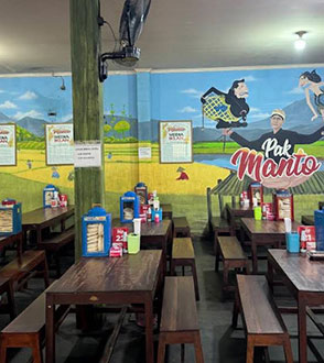 Sate Kambing dan Thengkleng Pak Manto Veteran